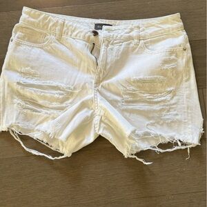 DL1961 white jean shorts